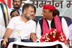 'एसआईआर ने खेल किया', बिहार चुनाव के रुझानों पर विपक्ष ने उठाए सवाल