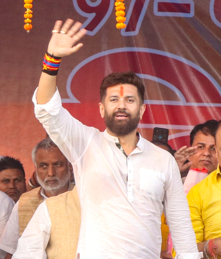बिहार: लोकसभा चुनाव के बाद और तेज हुई 'चिराग' की लौ, 20 सीटों पर लोजपा (आर) आगे