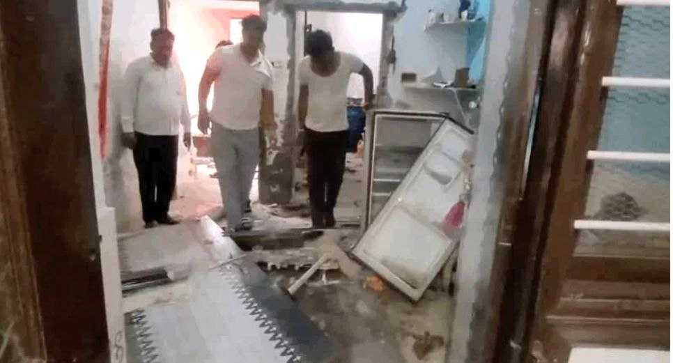 भीलवाड़ा में आकाशीय बिजली से मकान क्षतिग्रस्त, युवक झुलसा