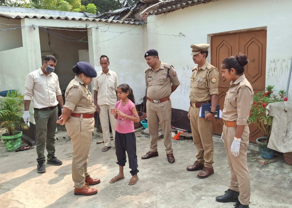 मां ने नाबालिग बेटे को जहरीला पदार्थ खिलाकर खुद भी खाया, दाेनाें की माैत