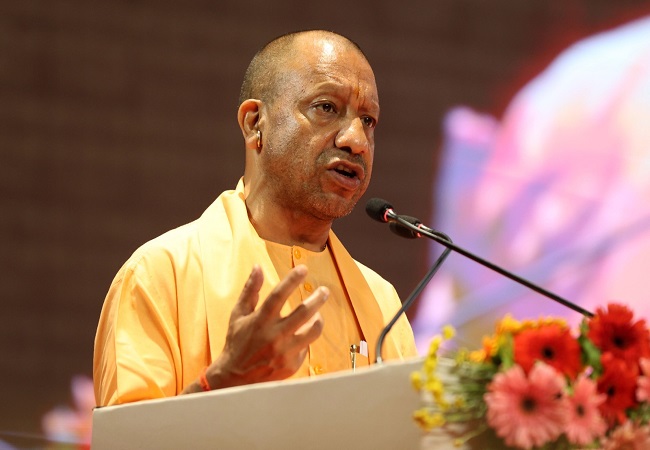 मुख्यमंत्री योगी की सौगात, 15 दिन तक टोल-फ्री रहेगा गंगा एक्सप्रेस-वे