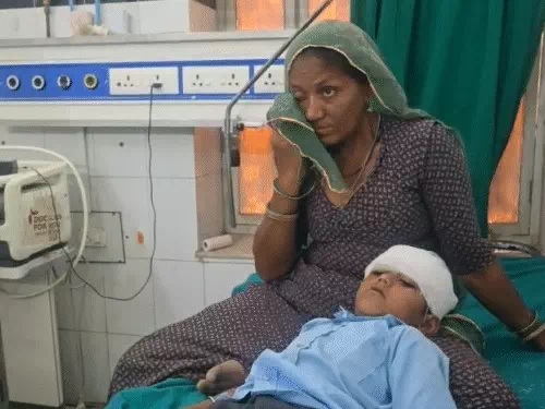 फतेहाबाद : डीसी डॉ. विवेक भारती ने एसडीएम, तहसील व ट्रेजरी कार्यालयों का किया निरीक्षण