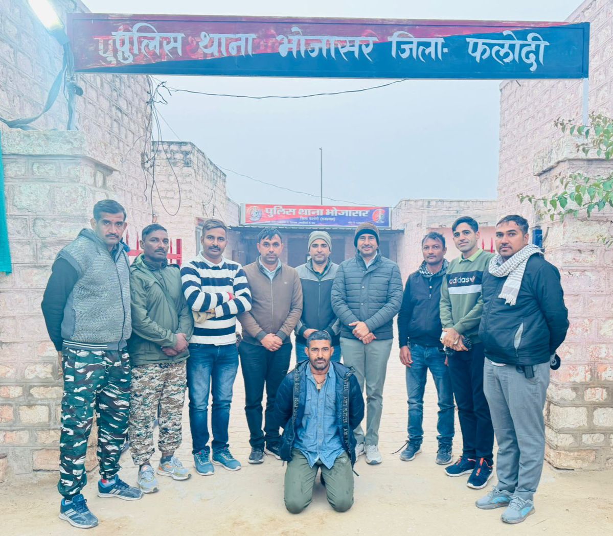 चालीस हजार का फरार कुख्यात इनामी तस्कर गिरफ्तार