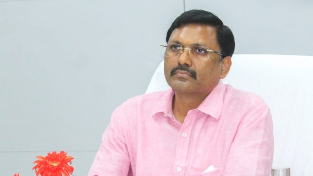 सीएम के घोषित 659 करोड़ की विकास योजनाओं को संभल में तेजी से आगे बढ़ाया जाएगा : कमिश्नर