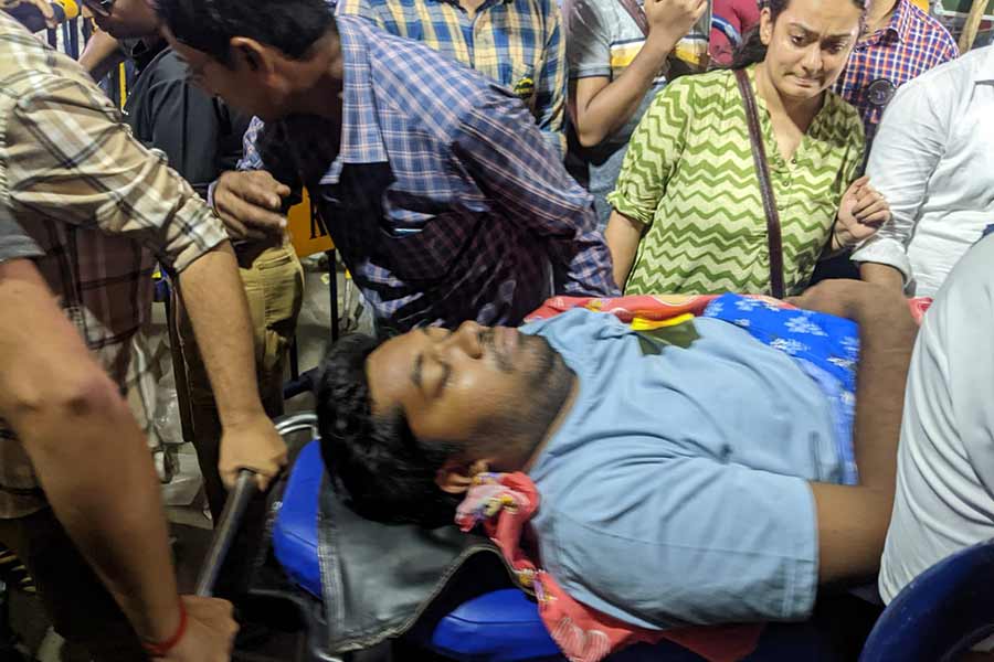 मां के साथ पिता को खाना देने जा रही बच्ची पर गुलदार ने मारा झपट्टा, माैत