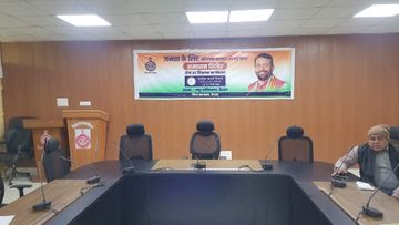 कैथल में सीएम के आदेशों की अवहेलना, समाधान शिविर में नहीं पहुंचे अधिकारी