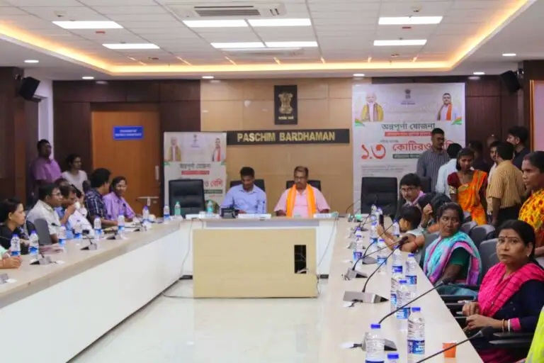1.3 करोड़ महिलाओं के खातों में पहुंचा अन्नपूर्णा योजना का लाभ, आसनसोल में हुआ वितरण समारोह