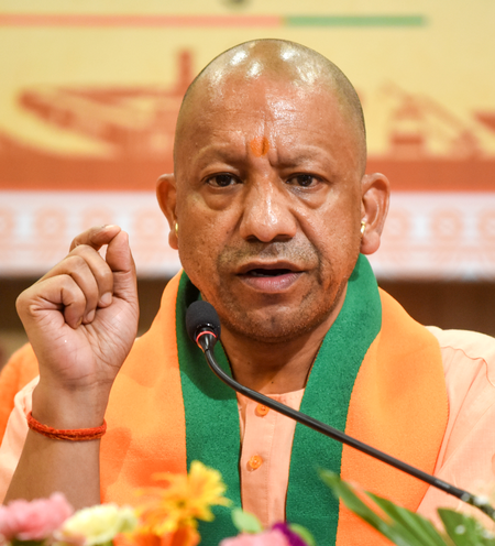 जंगलों में आग लगने की घटनाओं पर अंकुश लगाने के लिए लखनऊ मुख्यालय में अग्नि नियंत्रण सेल सक्रिय