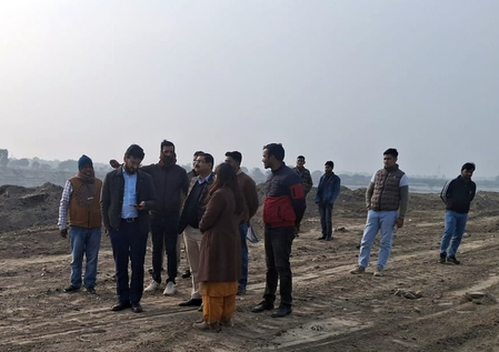 गौतमबुद्धनगर में अवैध खनन पर प्रशासन की सख्त कार्रवाई, 33 वाहन सीज, लाखों का जुर्माना और एफआईआर दर्ज
