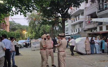 अमर कॉलोनी केस: रेप-हत्या आरोपों के बीच चोरी की थ्योरी आई सामने
