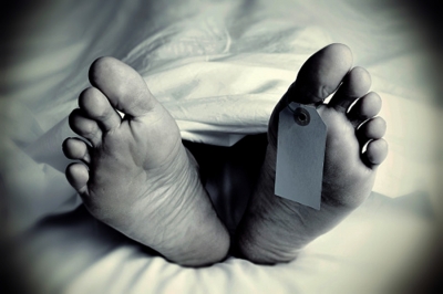 पूर्वांचल एक्सप्रेस-वे पर भीषण हादसा, कंटेनर में घुसी कार, पांच लोगों की मौत