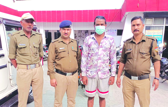 फर्जी दस्तावेज तैयार कर प्लाट कराया था अपने नाम, आरोपित दिल्ली से गिरफ्तार