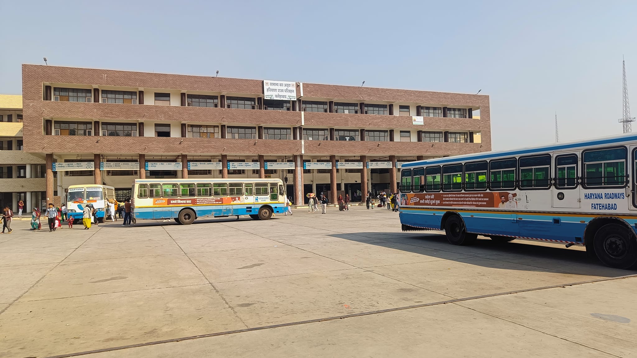 फतेहाबाद जिले के सभी बस अड्डों पर रील बनाने पर लगी रोक