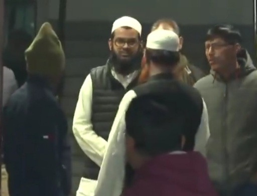झांसी में सात घंटे की पूछताछ के बाद एनआईए और एसटीएफ ने मुफ्ती खालिद को किया परिजनों के सुपुर्द