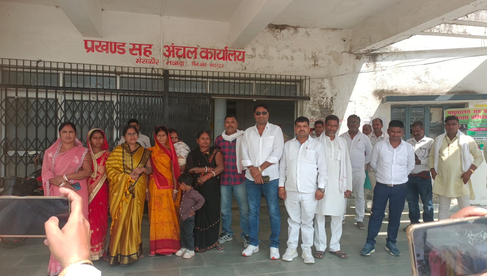 मेसकौर प्रखंड प्रमुख के खिलाफ अविश्वास प्रस्ताव पारित, 10 मतों से गई कुर्सी