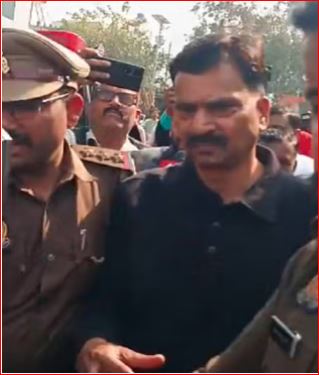यौन शाोषण मामले में पुलिस ने कांग्रेस सांसद राकेश राठौर काे किया गिरफ्तार