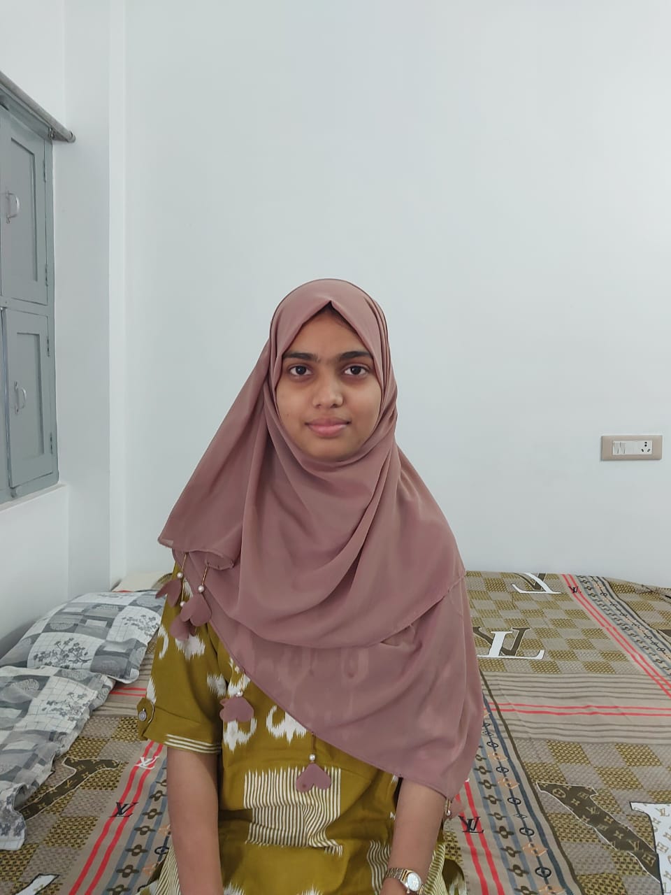 मुजफ्फरपुर की बिटिया सादिया सामी ने मैट्रिक में गाड़ा झंडा, राज्य में टॉप टेन में शामिल और बनीं जिला टॉपर
