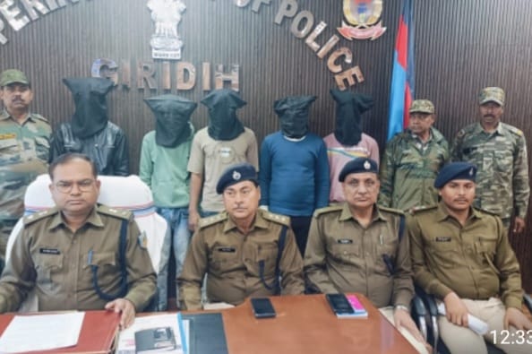 साईबर ठगी करते पांच अपराधी गिरफ्तार