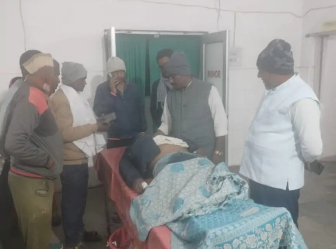 बलरामपुर : महावीरगंज में सड़क हादसा, पंच शिवकुमार की दर्दनाक मौत से गांव में मातम