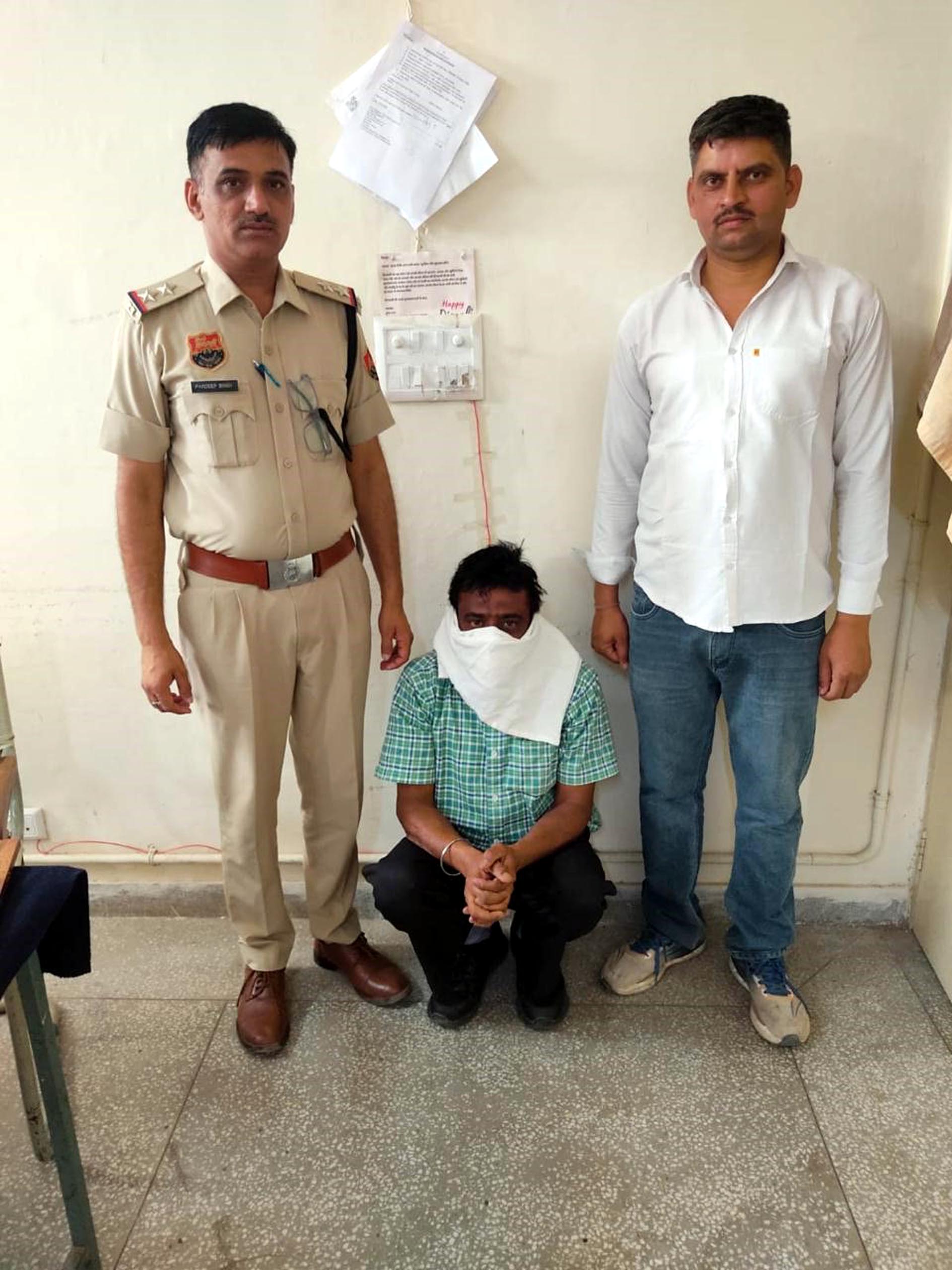 फतेहाबाद : विदेश भेजने व एजुकेशन लोन के नाम पर ठगी करने वाला मुख्य आरोपी गिरफ्तार
