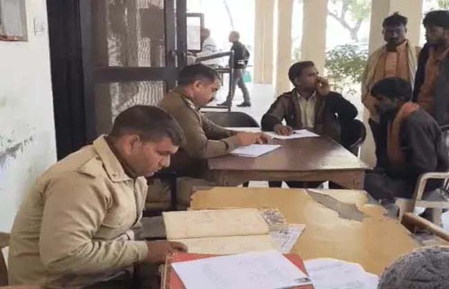 नारनौलः कैंटर की चपेट में आने से पांच वर्षीय बालिका की मौत, आरोपी गिरफ्तार