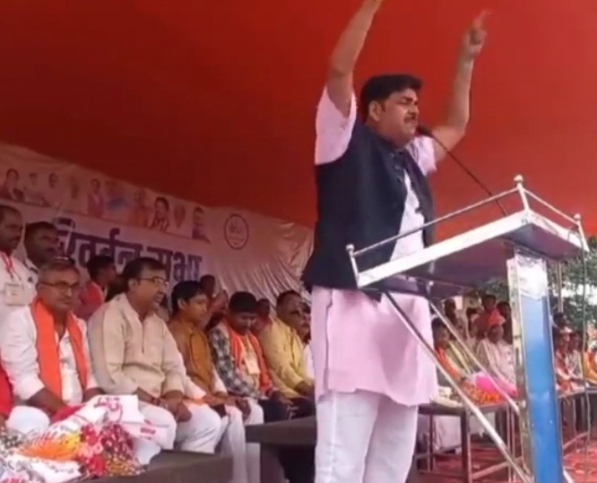 झूठ की सरकार चला रहे हैं हेमंत सोरेन : रवि किशन