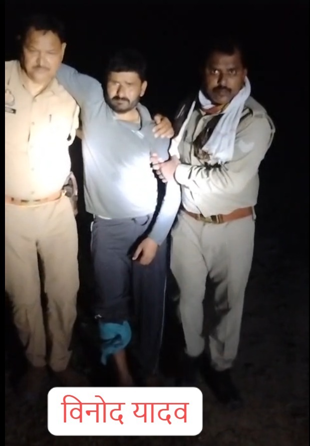 सुलतानपुर :पचीस हजार का इनामी गौ तस्कर पुलिस मुठभेड़ मे घायल