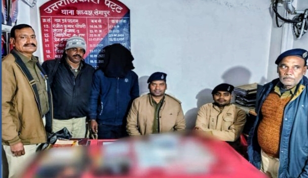 डकैती कांड का ईनामी अपराधी गिरफ्तार