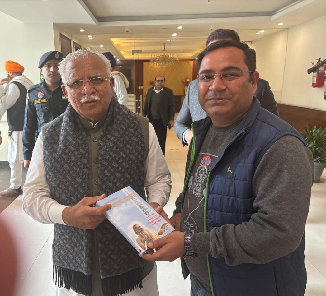 नूंह जिले के विकास को लेकर केंद्रीय ऊर्जा मंत्री मनोहर लाल खट्टर को फिरोजपुर झिरका आने का निमंत्रण दिया।