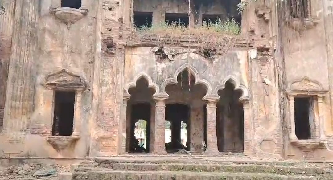 गया में आज भी मौजूद है संजय दत्त की नानी जद्दन बाई का महल, ठुमरी गायकी और नर्तकी के लिए  थी काफ़ी प्रसिद्ध