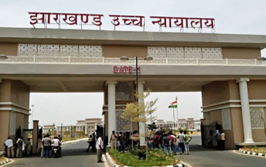 हाईकोर्ट ने सीबीआई को आंसर शीट सील बंद लिफाफे में देने का निर्देश