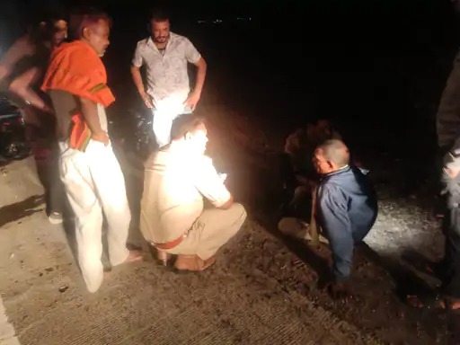 अनूपपुर: कार ने बाइक को मारी टक्कर, सिर में गहरी चोट लगी