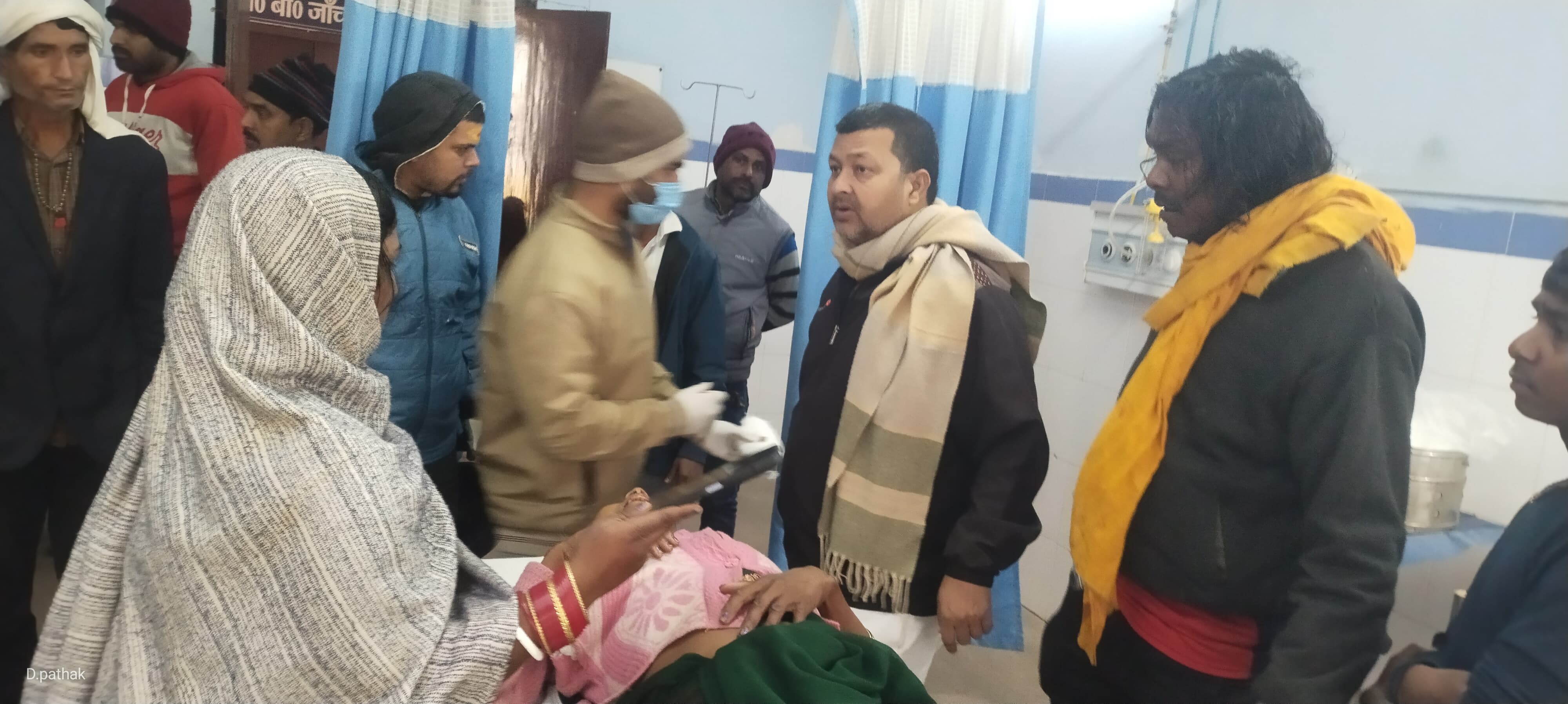 तेज रफ्तार डंपर और ऑटाे की टक्कर में, एक की मौत, दो की हालत नाजुक