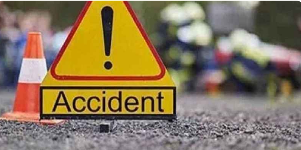 तेज रफ्तार टेंपो की हाईवा से टक्कर, चालक की मौत