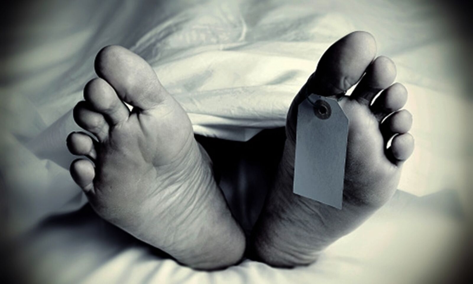 ट्रैक्टर से दबकर मजदूर की मौत