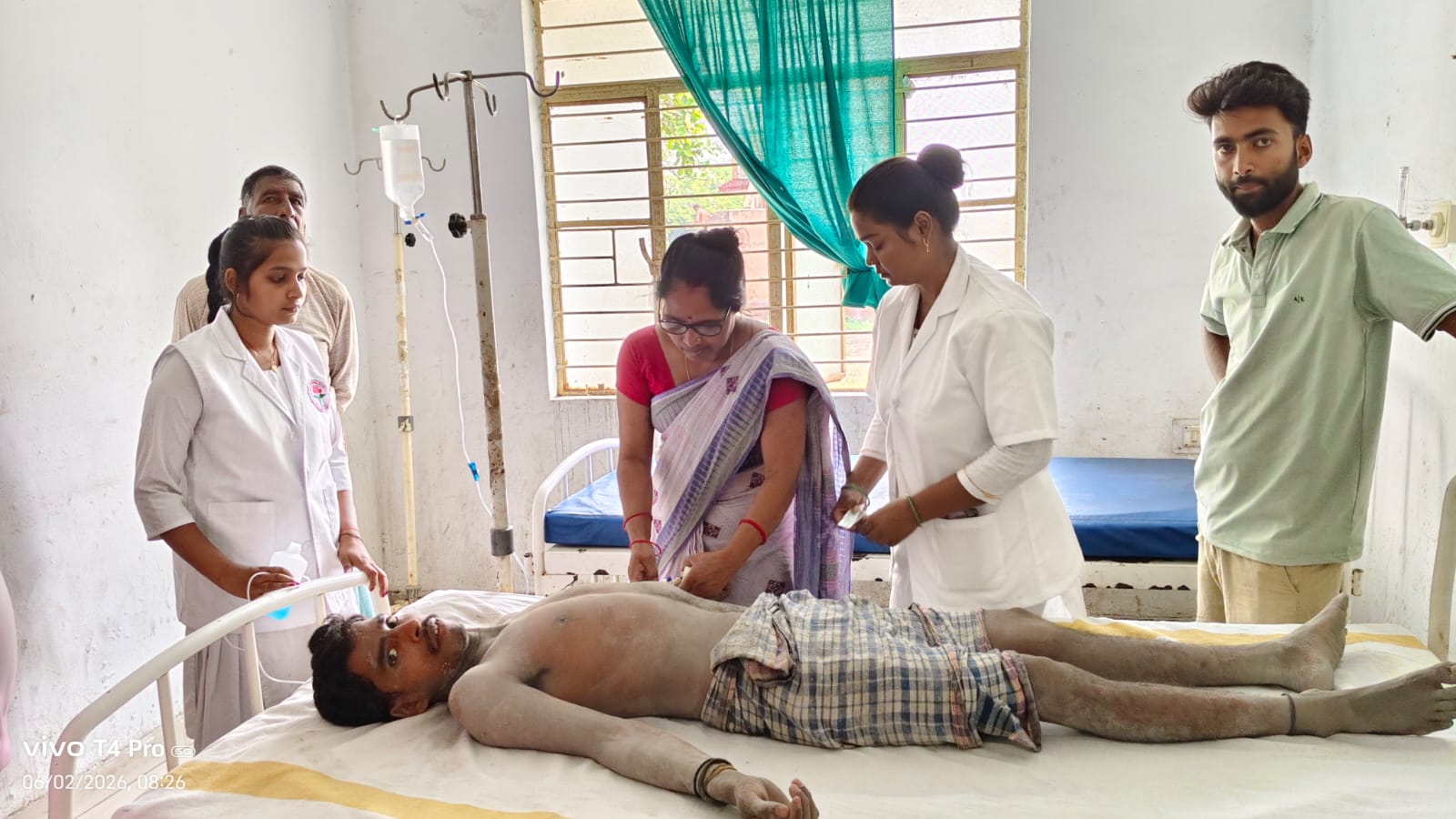 करंट की चपेट में आने से महिला की मौत, बचाने गया युवक गंभीर रूप से घायल