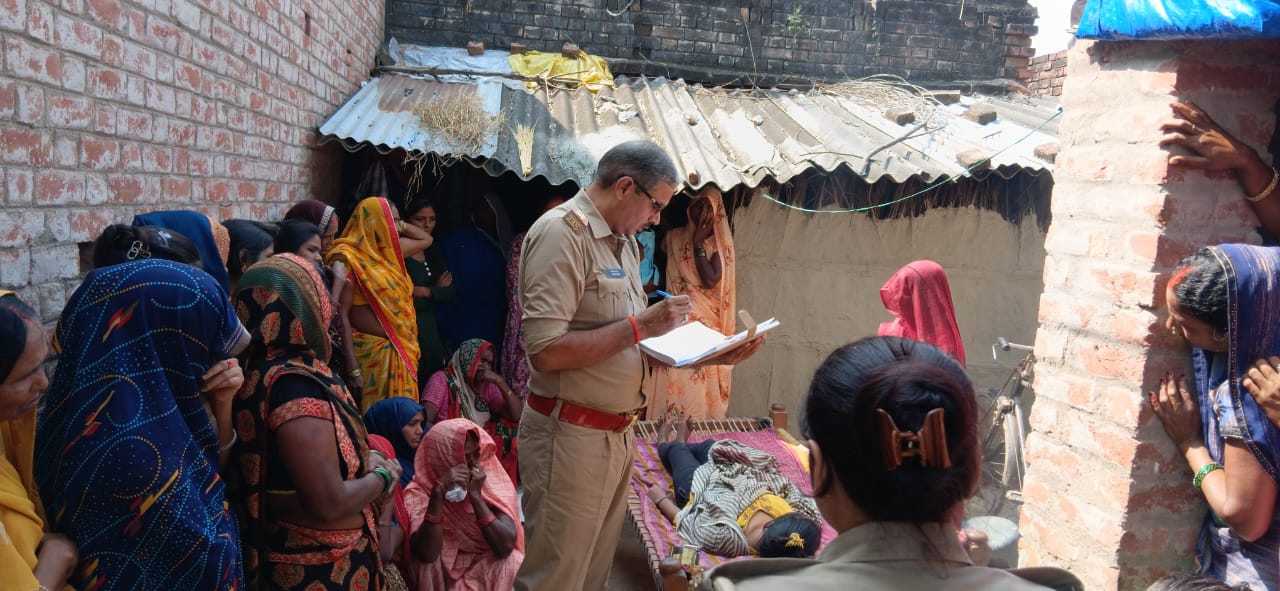 सुलतानपुर में फंदे पर लटकी मिली युवती की लाश