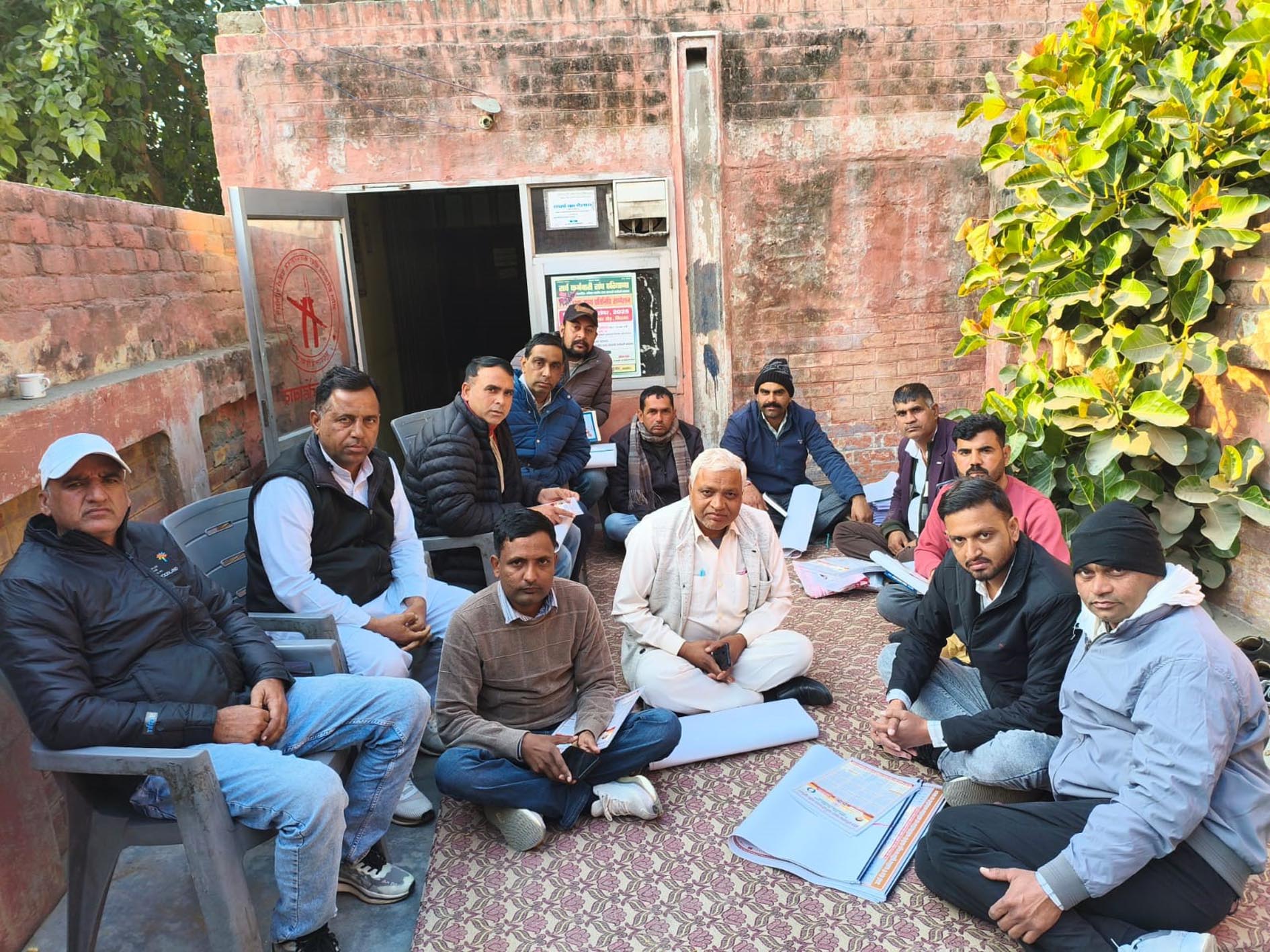 फतेहाबाद : ऑनलाइन ट्रांसफर पॉलिसी के विरोध में बिजली कर्मचारी 22 को करेंगे भूख हड़ताल