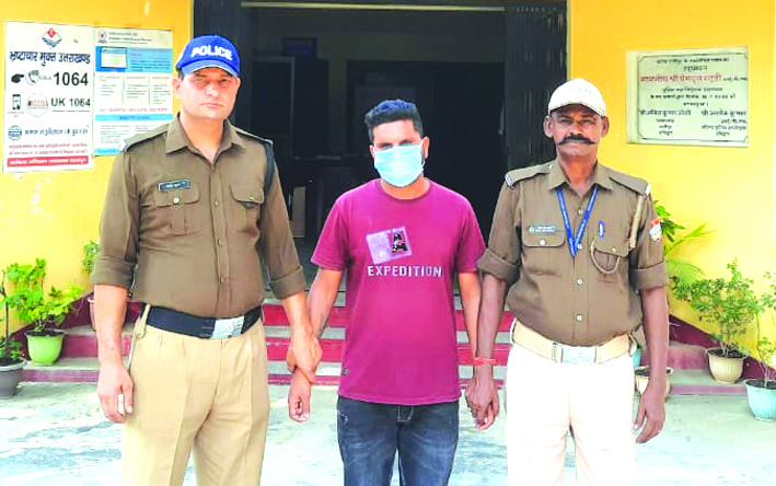 शादी का झांसा देकर शारीरिक संबंध बनाने का आराेपित गिरफ्तार