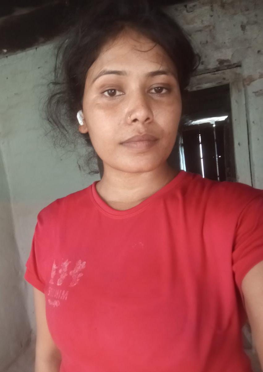 तालाब में युवती का शव मिलने से हड़कंप, पुलिस जांच जारी